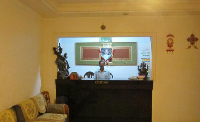 Hotel Surya Khajurāho Zewnętrze zdjęcie